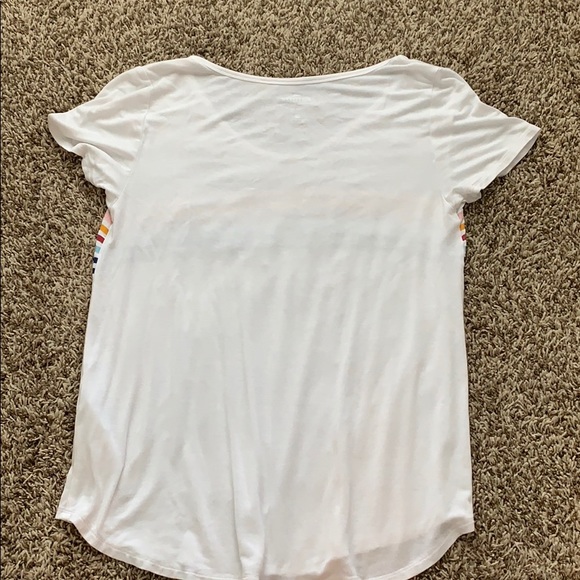 Casual T-shirt - Picture 3 of 3